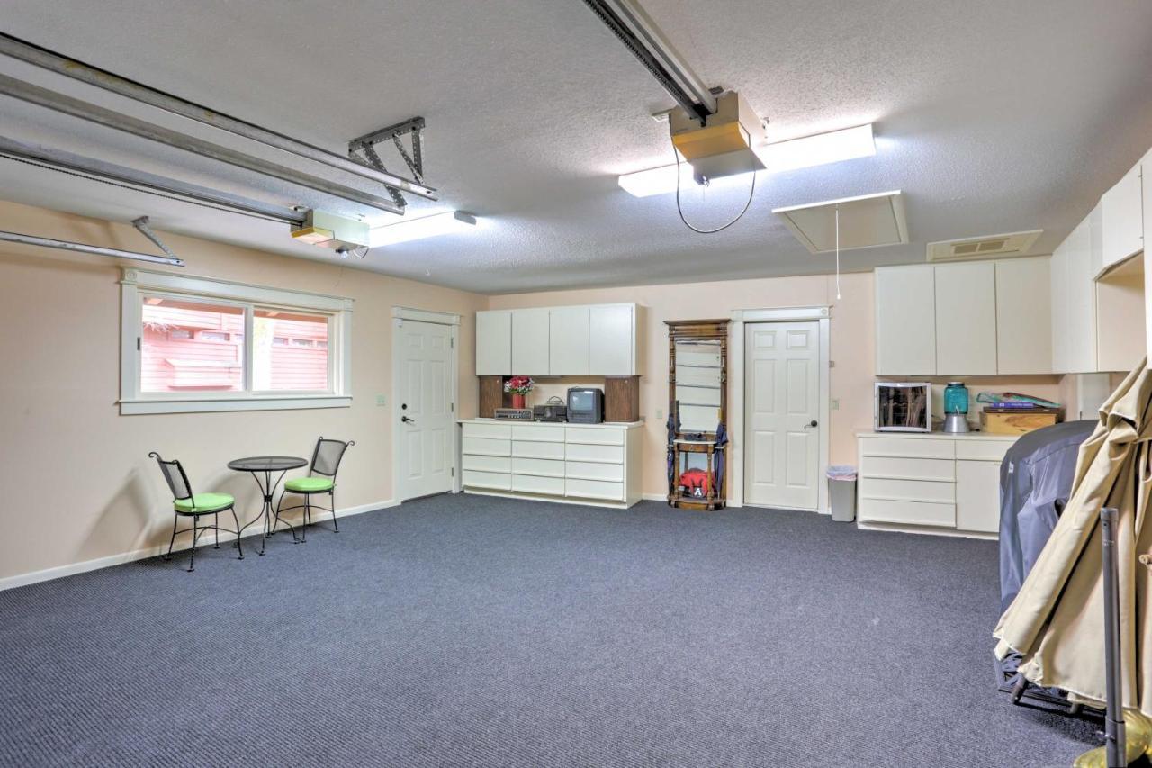 Beautiful Central Fayetteville Townhome With Views! Kültér fotó