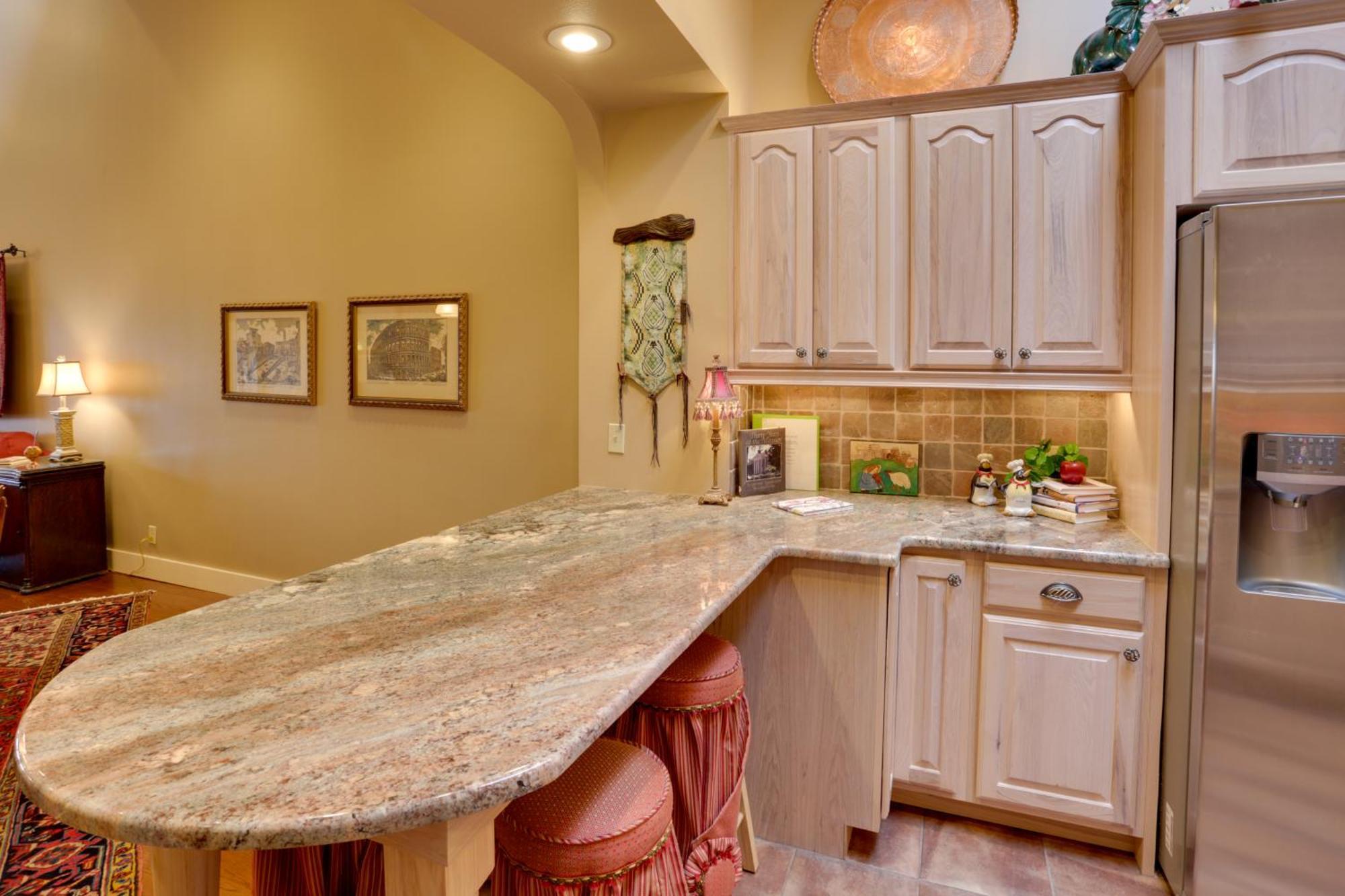Beautiful Central Fayetteville Townhome With Views! Kültér fotó